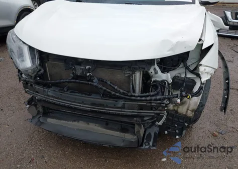 2019 Nissan Rogue S z USA, uszkodzony, nr VIN 5N1AT2MT1KC772693